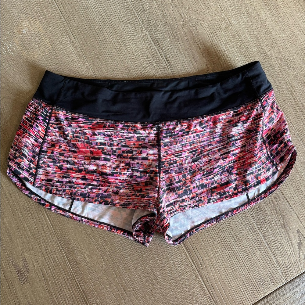 Lululemon Speed Up Low Rise Lined Short 2.5”  Size 12